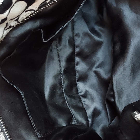 Coach Gallery Signature Tote w/ a Wristlet (RARE) - Picture 17 of 17